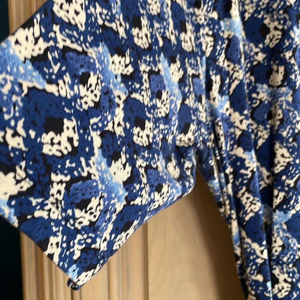 Dress - Picture 5 of 8